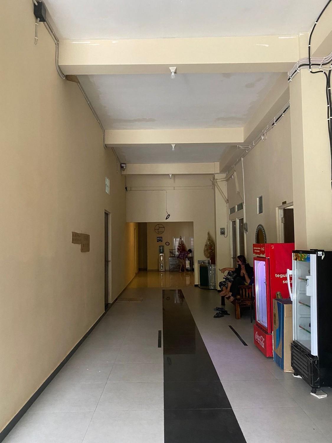 Reddoorz At Sukomanunggal Surabaya Exterior photo